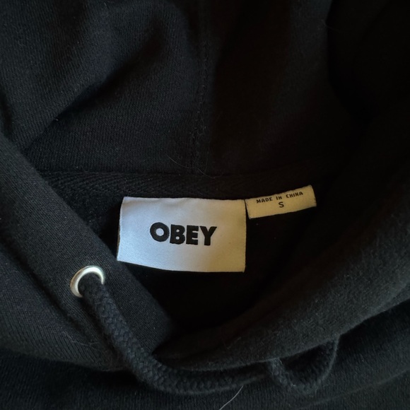 Obey Black Hoodie with Logo Tag - Picture 3 of 8